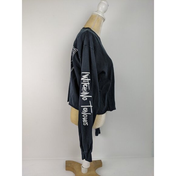 Twitching Tongues Y2K Tour Shirt Long Sleeve Crop Top Gildan Size Large Unisex - Picture 2 of 9